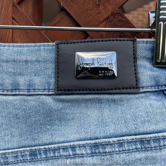 Joseph Ribkoff cropped jeans size 8 - Picture 7 of 14